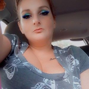 Meet your Posher, Katrina